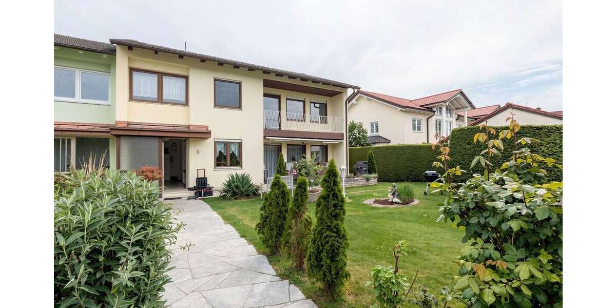 Etagenwohnung Pliening - 3 Zimmer, 92 m&sup2;, 1.500&euro; | Angebot:26550776