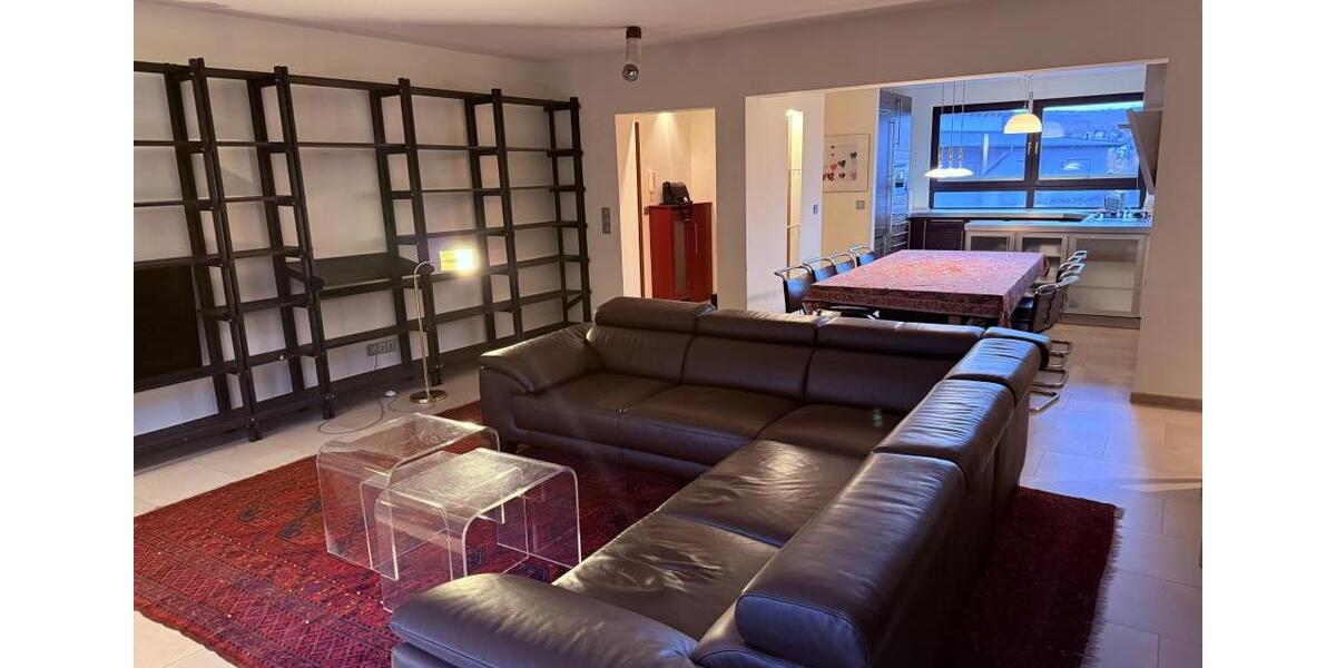 Etagenwohnung Wiesbaden Südost - 4 Zimmer, 128 m&sup2;, 2.300&euro; | Angebot:23662804