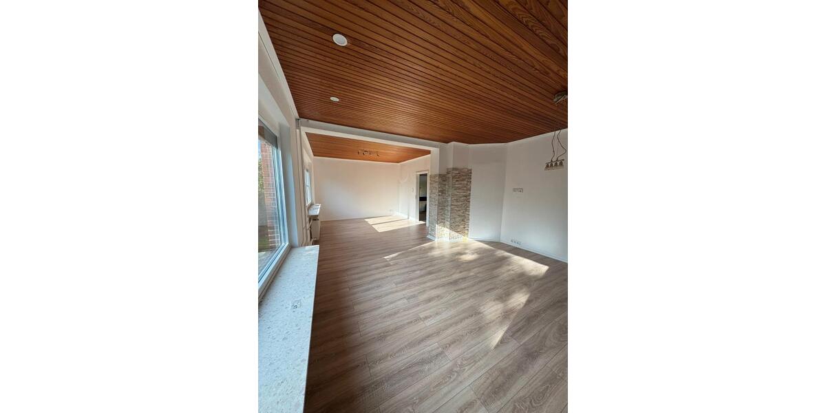 Einfamilienhaus Lamstedt - 6 Zimmer, 210 m&sup2;, 2.100&euro; | Angebot:26690437