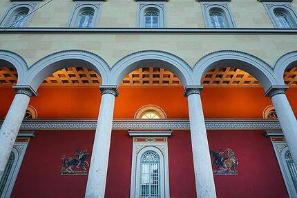 Exklusive Räumlichkeiten im Palais an der Oper im Herzen Münchens - All-in-Miete