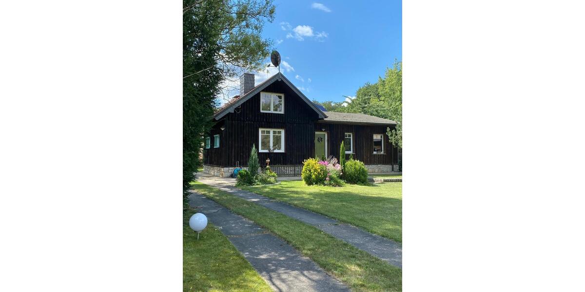 BESI Mi 14.1. Haus am Waldrand Berlins, gr. Garten, 2.Wohngebäude 4 zimmer