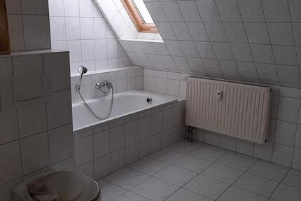 Wohnung Eisenberg - 3 Zimmer, 80 m&sup2;, 750&euro; | Angebot:27638064