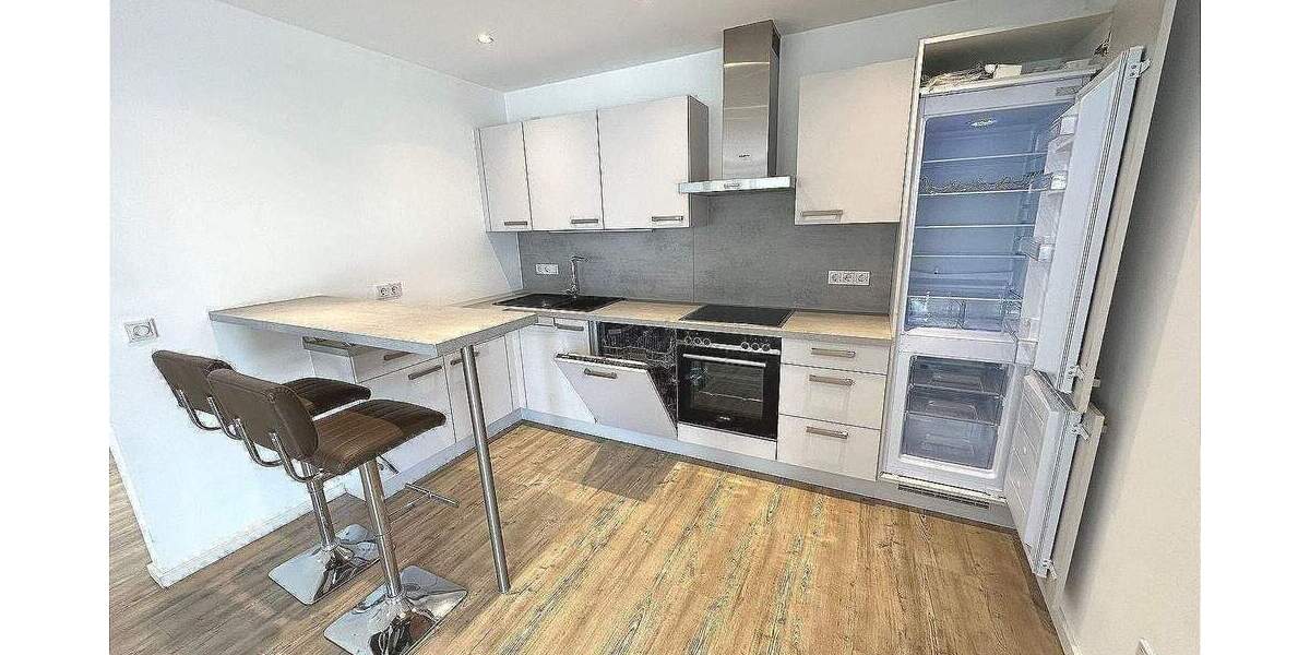 Etagenwohnung Trier Innenstadt - 2 Zimmer, 97 m&sup2;, 1.330&euro; | Angebot:26657282