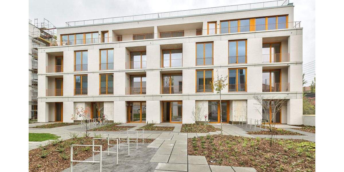 Licht, Ruhe und Stil - Neubau im geschützten Innenhof 3 zimmer