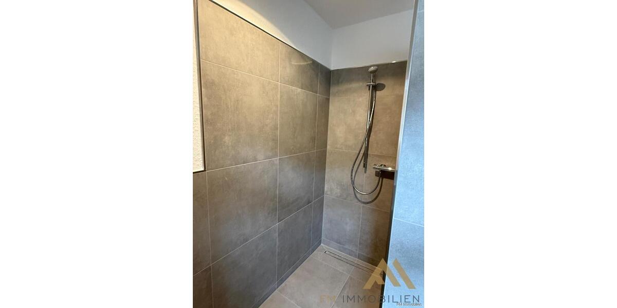 Etagenwohnung Cloppenburg - 3 Zimmer, 105 m&sup2;, 1.100&euro; | Angebot:26545446