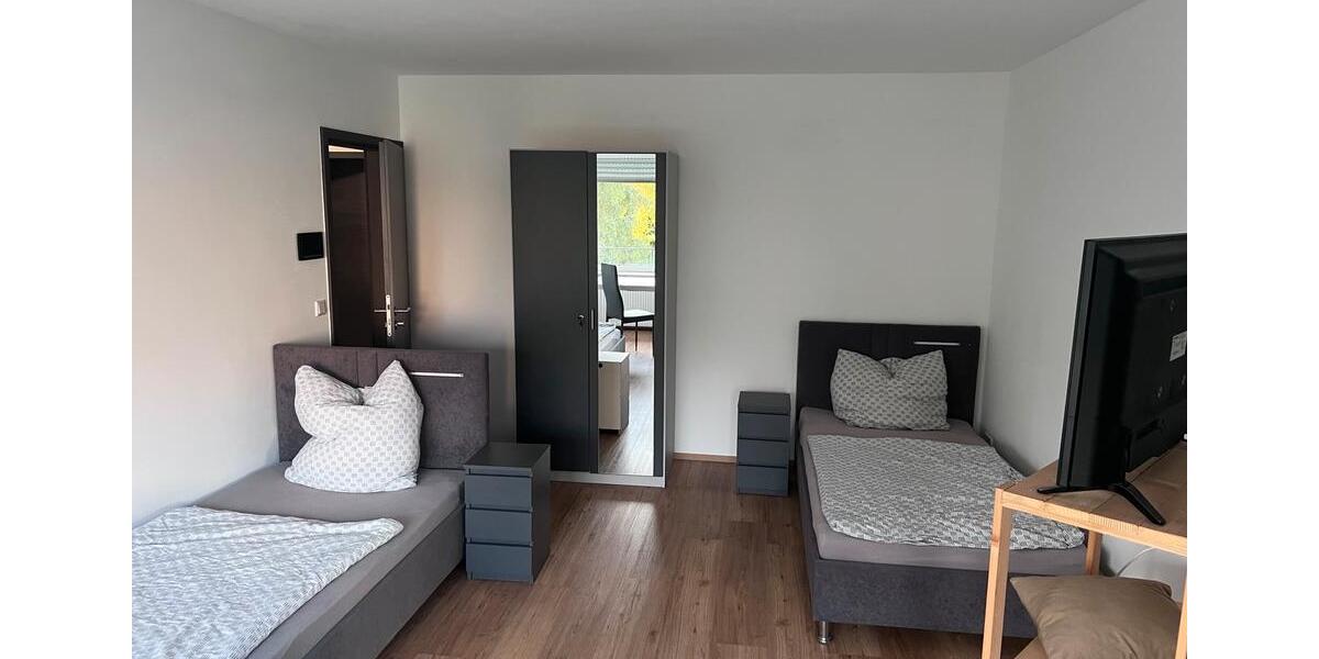 Wohnen auf Zeit Hebertshausen - 7 Zimmer, 220 m&sup2;, 17&euro; | Angebot:26531776