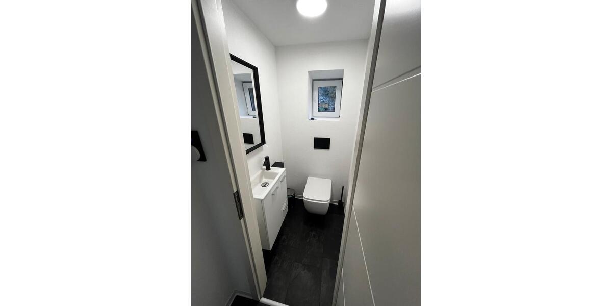 Dachgeschoßwohnung Weil der Stadt - 2 Zimmer, 55 m&sup2;, 1.200&euro; | Angebot:25874996