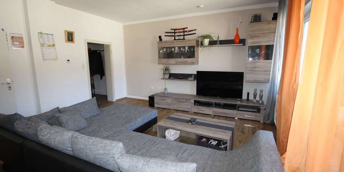 Etagenwohnung Mönchengladbach Süd - 2 Zimmer, 90 m&sup2;, 495&euro; | Angebot:26550032
