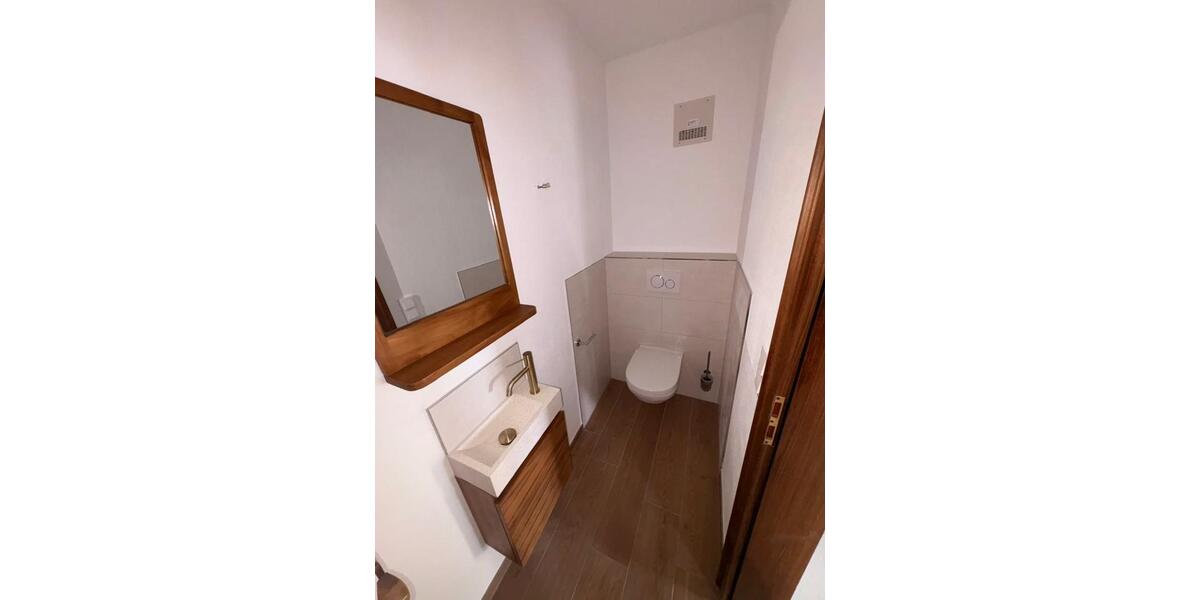 Terrassenwohnung Vilshofen an der Donau - 4 Zimmer, 125 m&sup2;, 2.000&euro; | Angebot:25898245