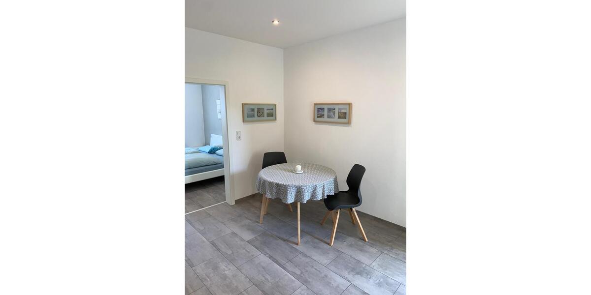 Helle moderne Ferienwohnung m. SAUNA auch PendlerLangzeitmiete 2 zimmer