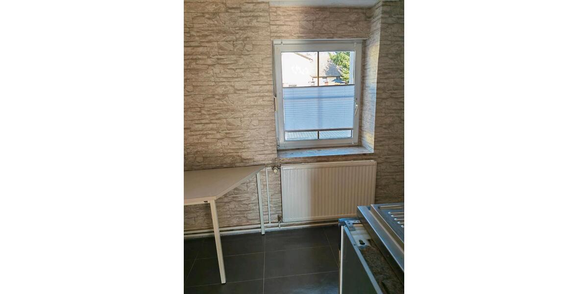 Erdgeschoßwohnung Eckartsberga - 2 Zimmer, 40 m&sup2;, 350&euro; | Angebot:25841039