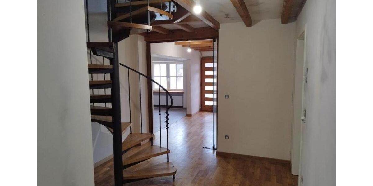 Einfamilienhaus Tawern - 9 Zimmer, 192 m&sup2;, 2.015&euro; | Angebot:25894625