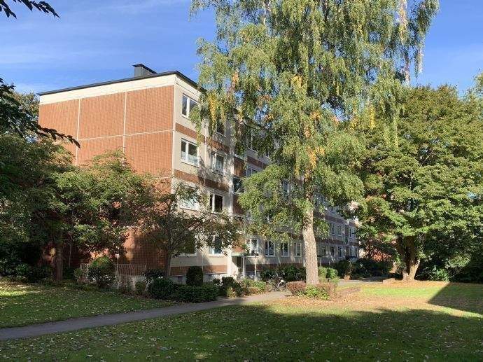 Schöne 3-Zi.-EG-Whg. mit TerrasseGartenanteil, neuer Einbauküche und neuem Bad! 3 zimmer