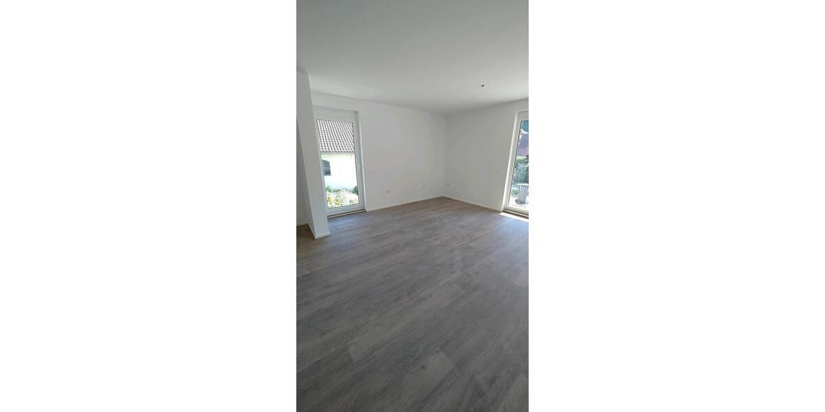 Erdgeschoßwohnung Gomadingen - 2 Zimmer, 75 m&sup2;, 900&euro; | Angebot:26699890