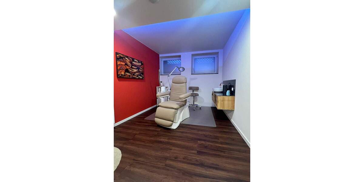 Gewerbeobjekt Albstadt Ebingen - 5 Zimmer, 730&euro; | Angebot:25684932