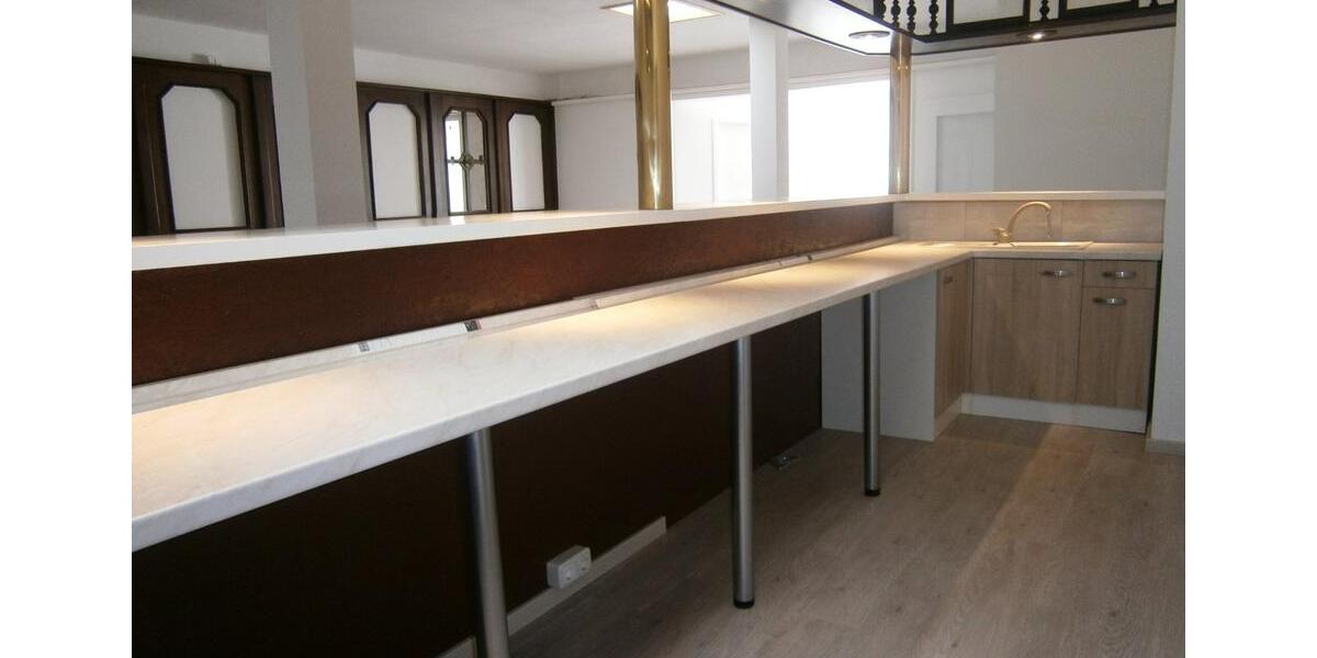 Erdgeschoßwohnung Neumarkt-Sankt Veit Sankt Veit - 4 Zimmer, 150 m&sup2;, 1.150&euro; | Angebot:25904041