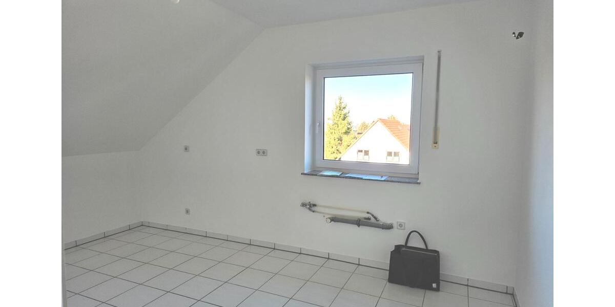 Gemütliche 2-Zi.-Wohnung mit Balkon und Stellplatz 2 zimmer