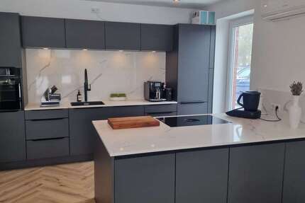 Haus Helvesiek - 4 Zimmer, 145 m&sup2;, 1.790&euro; | Angebot:24982893