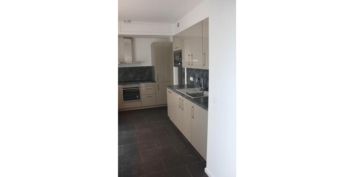 Einfamilienhaus München Am Riesenfeld - 2.5 Zimmer, 75 m&sup2;, 2.350&euro; | Angebot:26018713