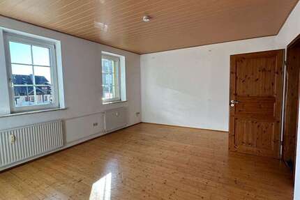 Wohnung Nidda - 2 Zimmer, 56 m&sup2;, 580&euro; | Angebot:27074252