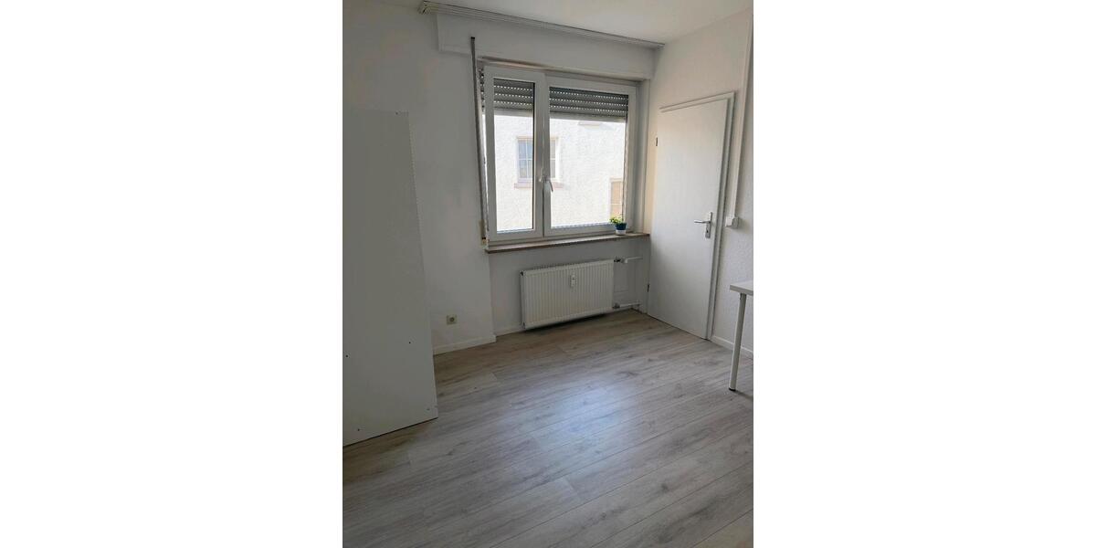Etagenwohnung Steinheim an der Murr - 1 Zimmer, 15 m&sup2;, 600&euro; | Angebot:24696188
