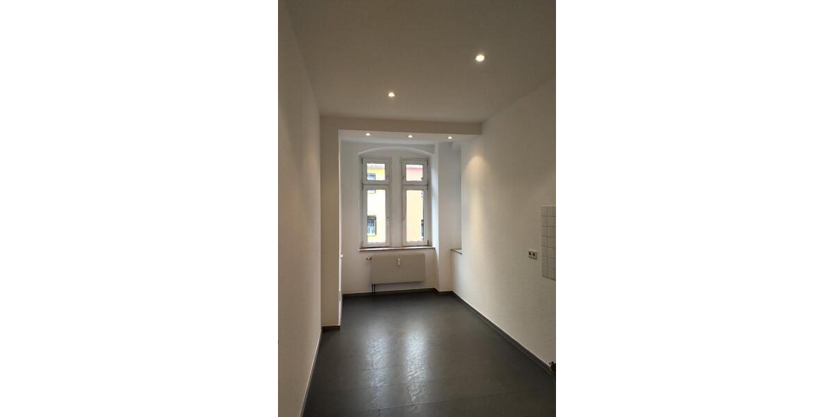 Hochparterre Hohenmölsen - 3 Zimmer, 65 m&sup2;, 429&euro; | Angebot:24591718