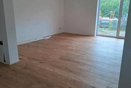Wohnung Nüdlingen - 5 Zimmer, 135 m&sup2;, 1.400&euro; | Angebot:26560532