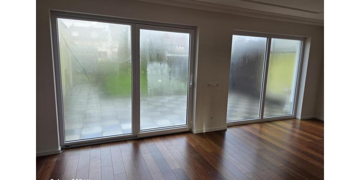 Doppelhaushälfte Bergheim - 5 Zimmer, 170 m&sup2;, 1.950&euro; | Angebot:25844200