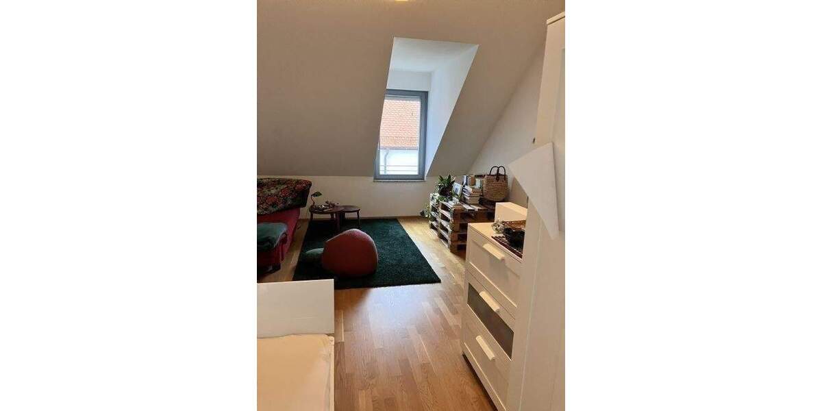 Etagenwohnung Erlangen Innenstadt - 2 Zimmer, 51 m&sup2;, 900&euro; | Angebot:24386383