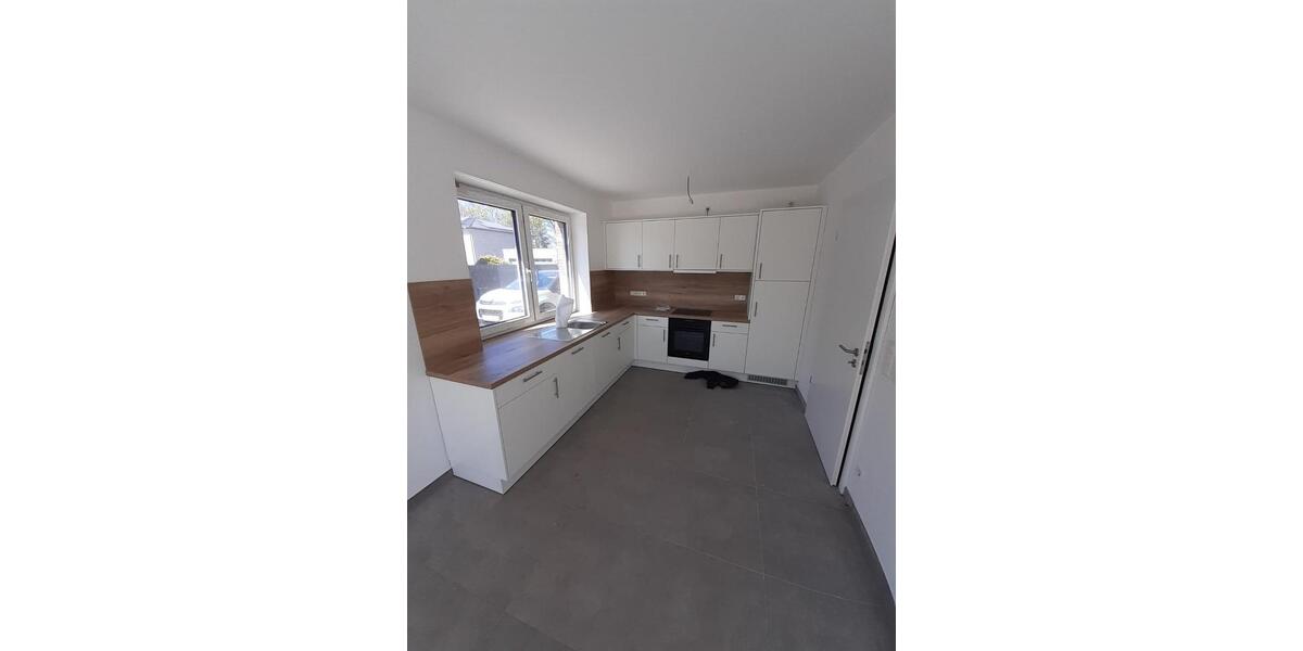 Etagenwohnung Steinfeld (Oldenburg) - 4 Zimmer, 100 m&sup2;, 1.420&euro; | Angebot:26379901