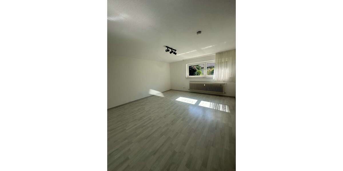 Etagenwohnung Neckarwestheim - 1 Zimmer, 35 m&sup2;, 410&euro; | Angebot:26744980