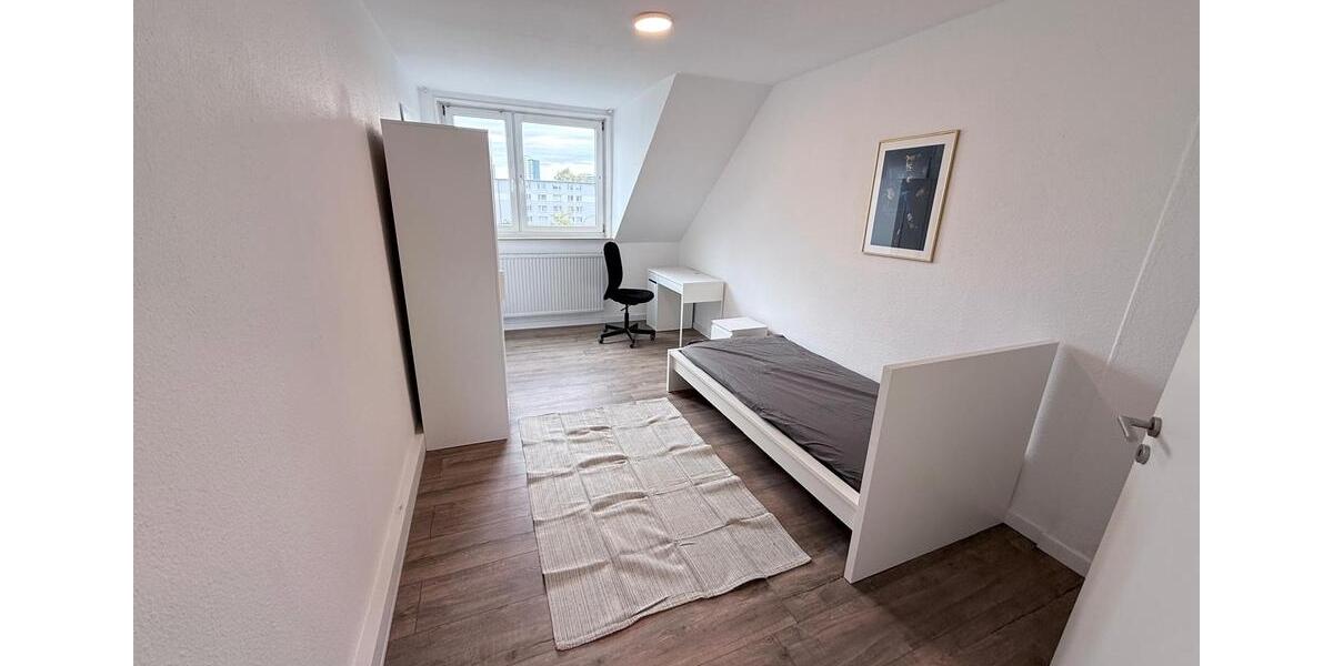 Wohnen auf Zeit Bremerhaven Mitte - 1 Zimmer, 15 m&sup2;, 370&euro; | Angebot:26150427