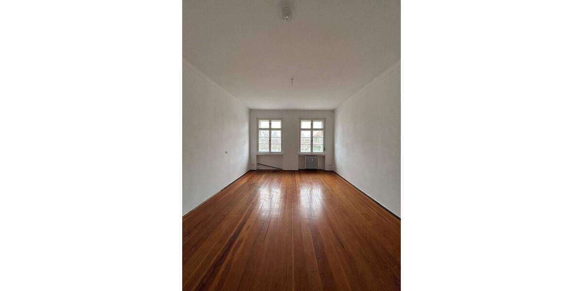 Etagenwohnung Zittau - 4 Zimmer, 132 m&sup2;, 779&euro; | Angebot:25909869