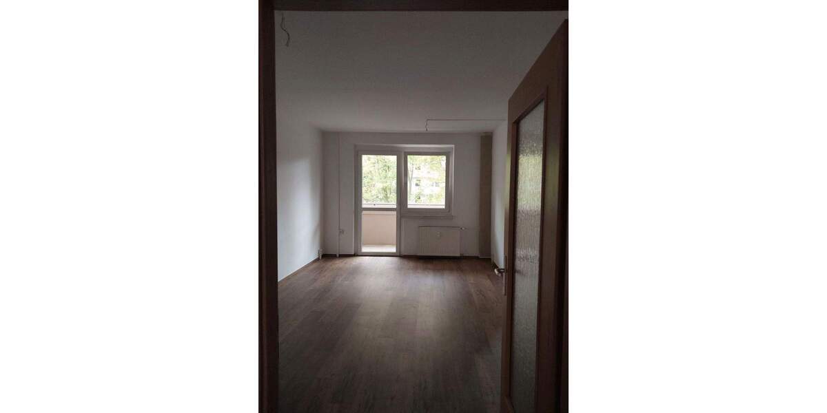 Etagenwohnung Olbersdorf - 3 Zimmer, 68 m&sup2;, 460&euro; | Angebot:25770536