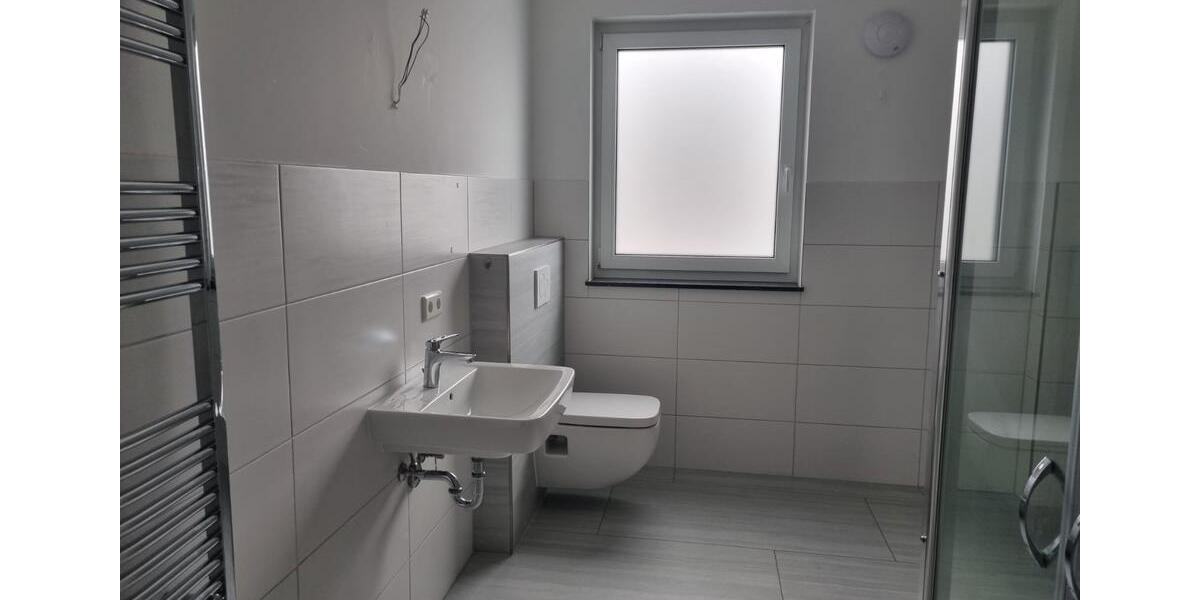 Etagenwohnung Porta Westfalica - 4 Zimmer, 113 m&sup2;, 1.250&euro; | Angebot:26479990