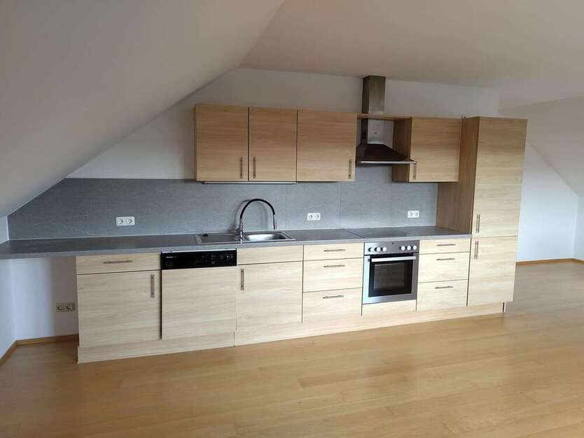 Wohnung zum Mieten in Klingenberg 1.000 € 86 m²