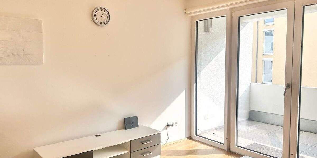Etagenwohnung Fürth Südstadt - 1 Zimmer, 40 m&sup2;, 700&euro; | Angebot:26217873
