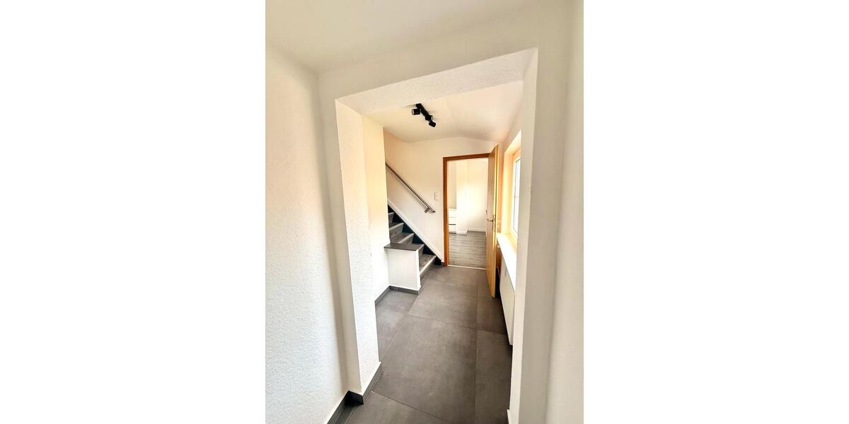 Dachgeschoßwohnung Wurster Nordseeküste - 2.5 Zimmer, 80 m&sup2;, 780&euro; | Angebot:25972260