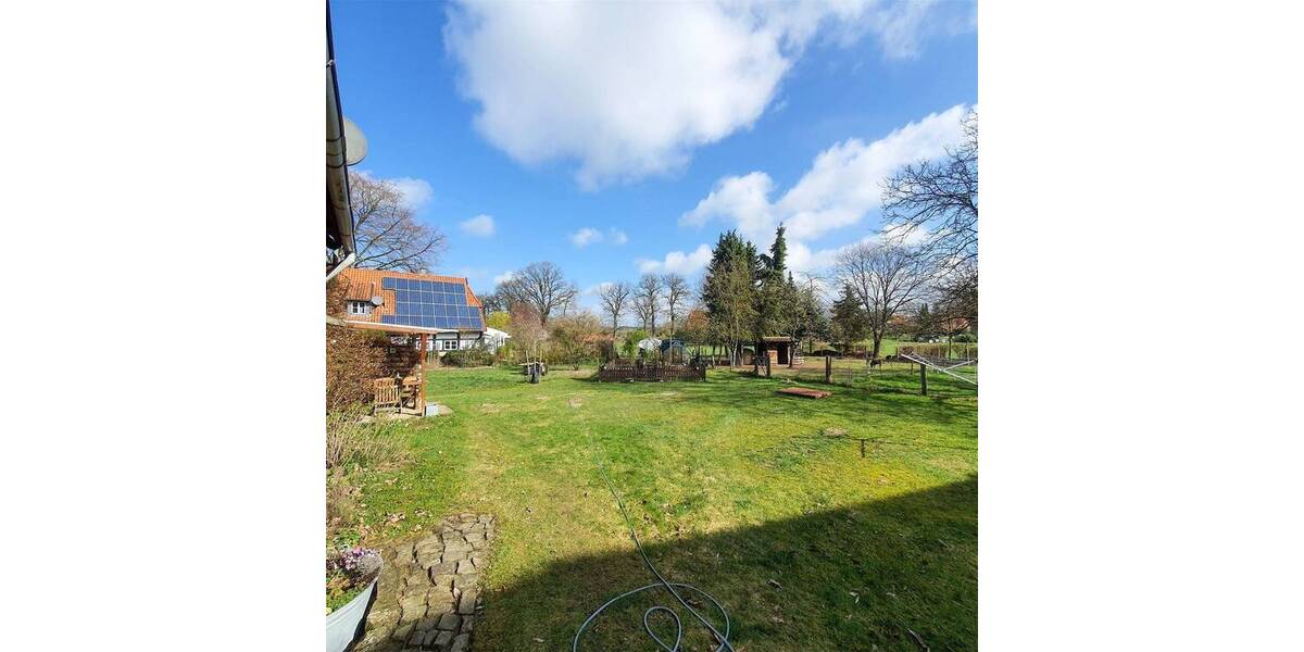 Etagenwohnung Husum Schessinghausen - 3 Zimmer, 112 m&sup2;, 600&euro; | Angebot:25996193