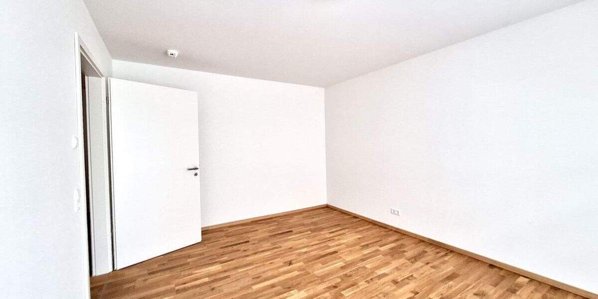 Etagenwohnung Kaiserslautern Innenstadt - 2 Zimmer, 67 m&sup2;, 850&euro; | Angebot:25691202