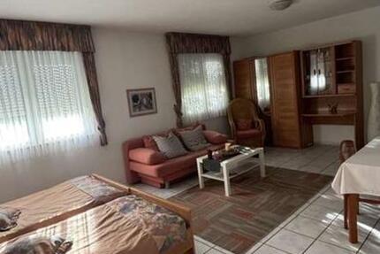 Wohnung Duisburg Huckingen - 1 Zimmer, 50 m&sup2;, 650&euro; | Angebot:24824880