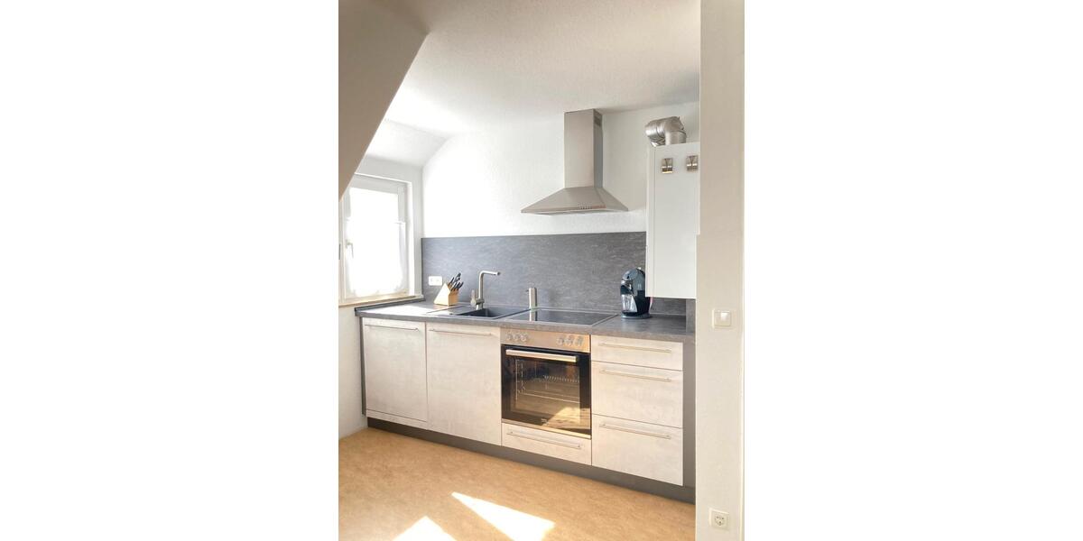 Dachgeschoßwohnung Korbach - 2.5 Zimmer, 46 m&sup2;, 440&euro; | Angebot:26050755