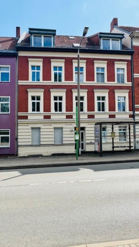 Ansehen lohnt sich - Dachgeschoßwohnung Krakauer Landstr.10
