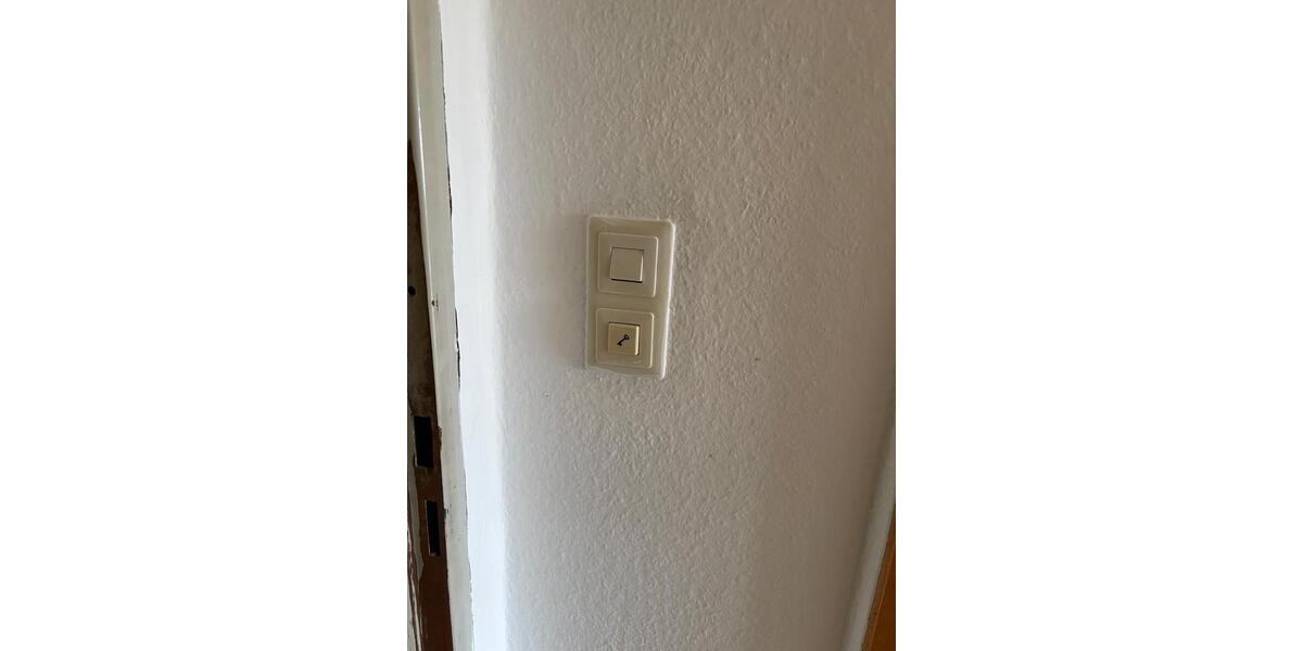 Dachgeschoßwohnung Hessisch Oldendorf - 3 Zimmer, 80 m&sup2;, 800&euro; | Angebot:24378129