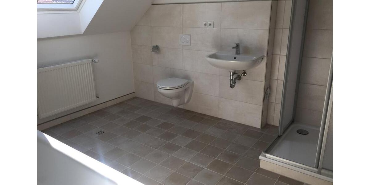 Etagenwohnung Kevelaer Kervenheim - 4 Zimmer, 147 m&sup2;, 1.230&euro; | Angebot:24935038