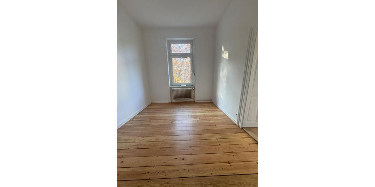 Etagenwohnung Wiesbaden - 4 Zimmer, 93 m&sup2;, 1.300&euro; | Angebot:24433887