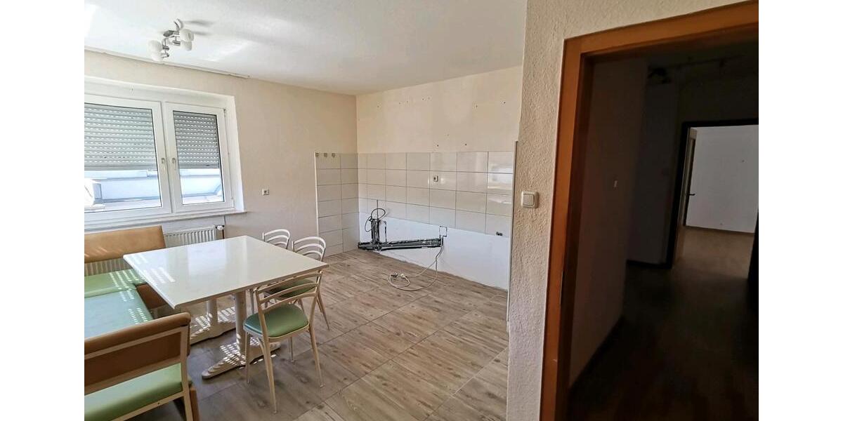 Etagenwohnung Wermelskirchen - 3 Zimmer, 80 m&sup2;, 1.020&euro; | Angebot:26561738