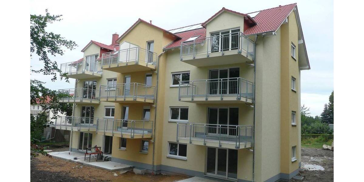 Etagenwohnung Zwickau Niederplanitz - 2 Zimmer, 63 m&sup2;, 499&euro; | Angebot:26170930