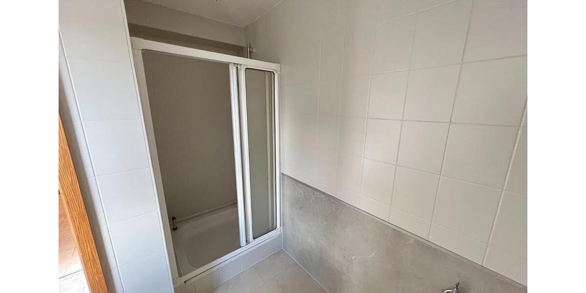 Terrassenwohnung Üchtelhausen - 2 Zimmer, 80 m&sup2;, 820&euro; | Angebot:26137384