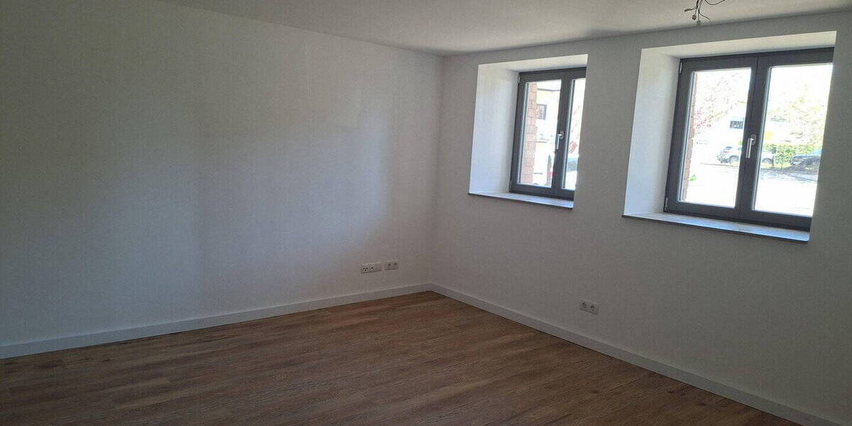 Etagenwohnung Magdeburg Buckau - 4 Zimmer, 93 m&sup2;, 1.678&euro; | Angebot:26389913